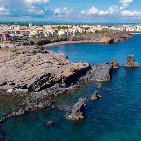 דירה Renove Avec Clim, Parking, Piscine—proche Commerces, Et Port Au Cap D'agde - Fr-1-749-6 *